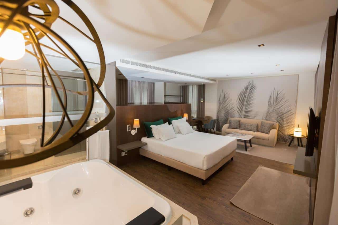 cycling coastal camino porta sol spa bedroom2