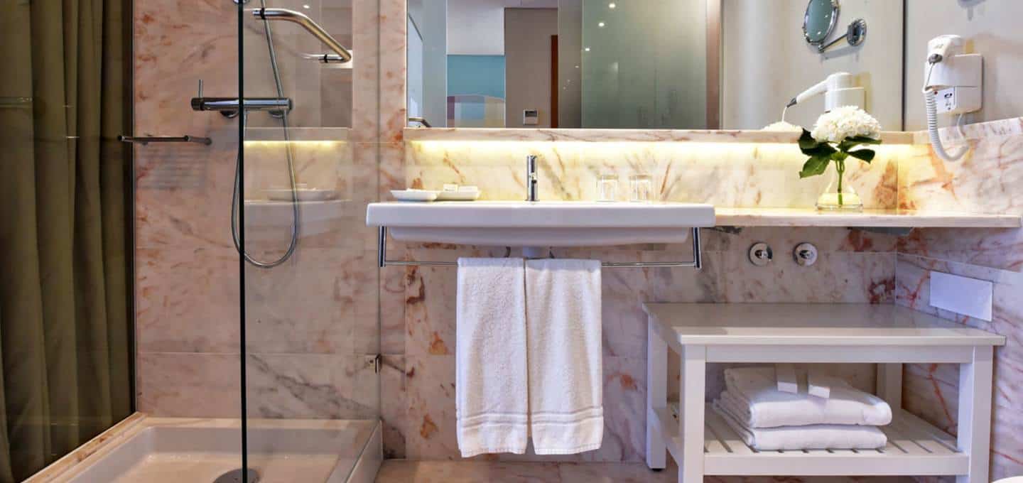 cycling portuguese camino pestana vintage porto bathroom