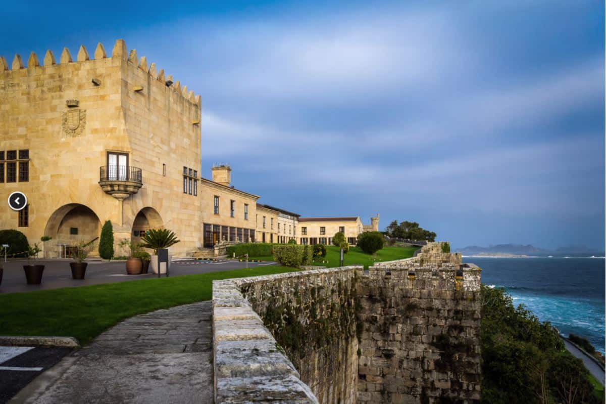 cycling st james way parador baiona