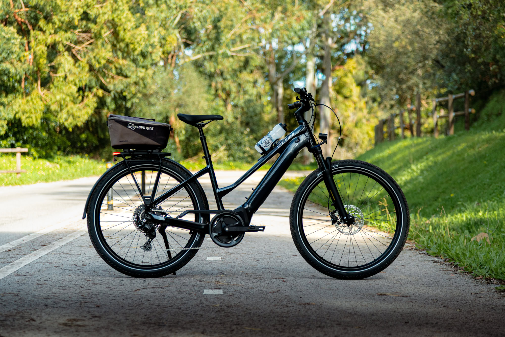 Specialized Turbo Vado 4.0 IGH Step-Through electric bike used for e-bike tours in Portugal