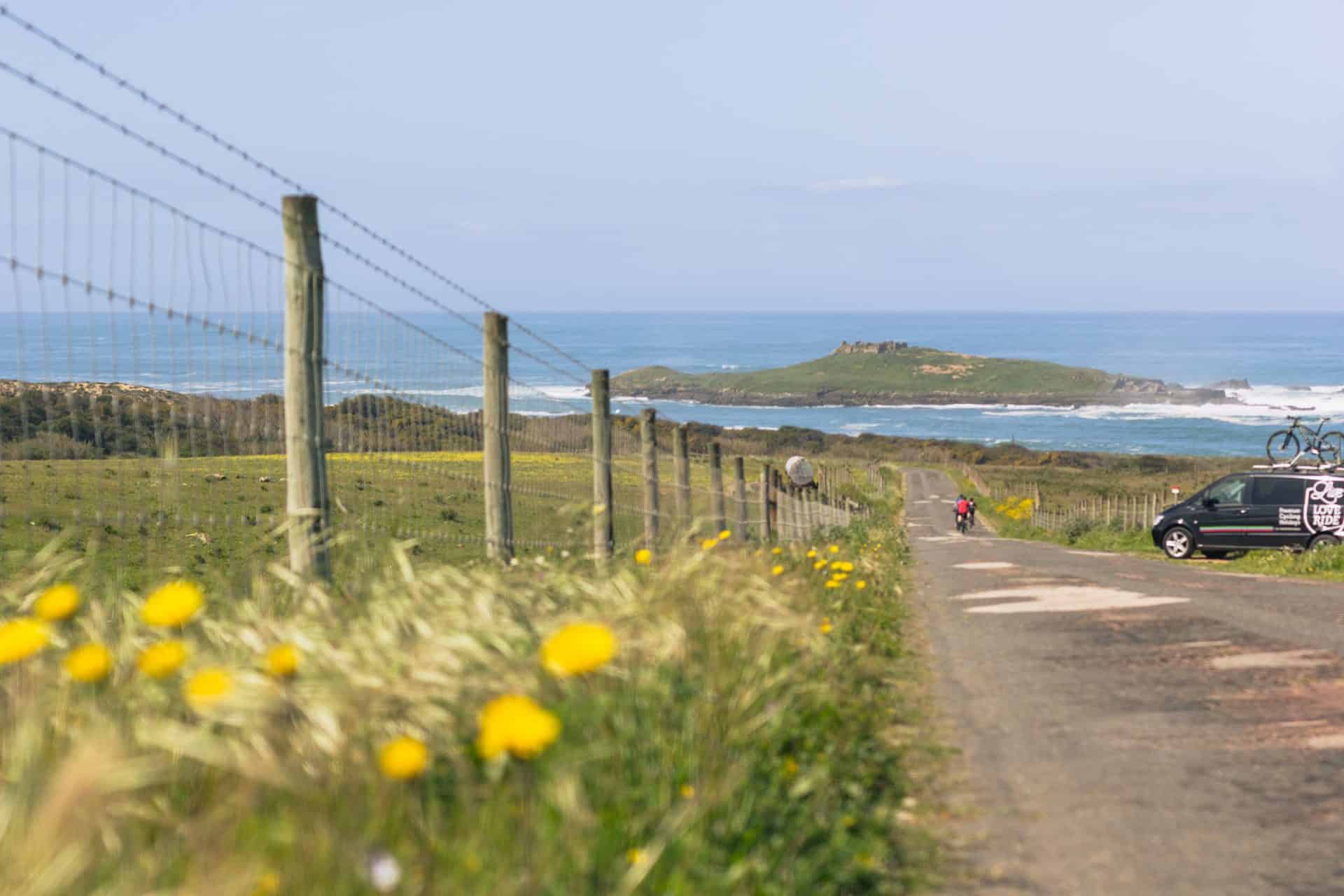bike tour southwest coast of portugal ilha do pessegueiro