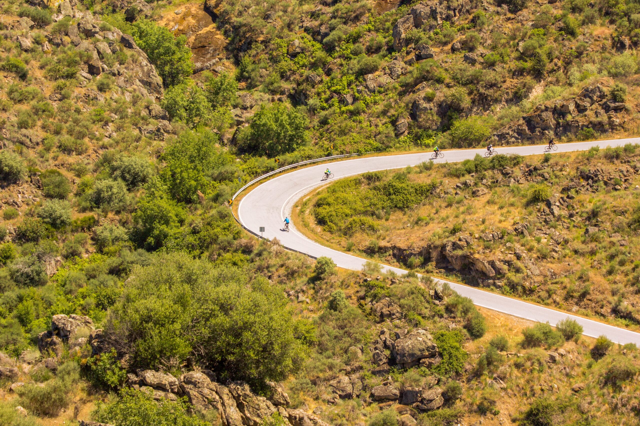 cycling in faia brava towards barca dalva