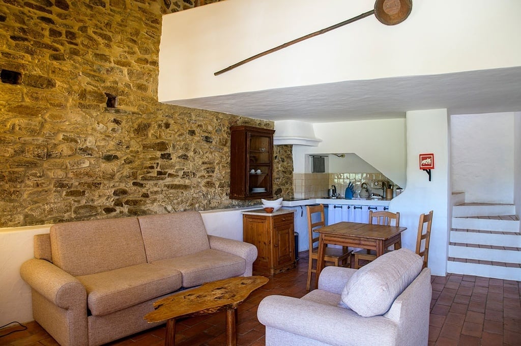 e274b6b23ca4f6b=s1024