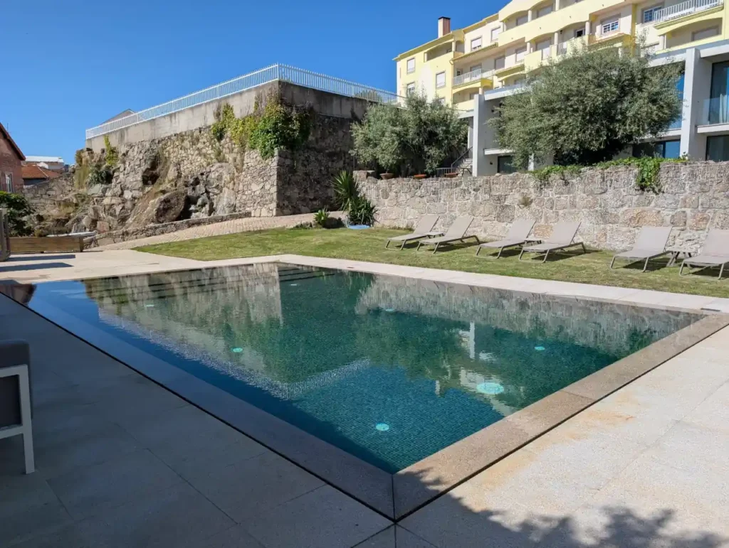 piscina exterior pena dagua boutique hotel villas