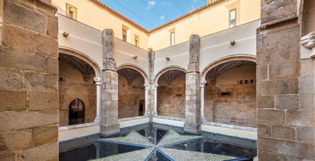 pousada mosteiro crato gallery surroundings cloisters